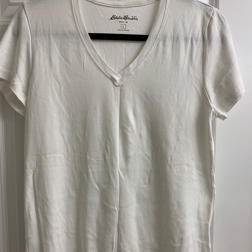 Eddie Bauer Short Sleeve V-neck Tee